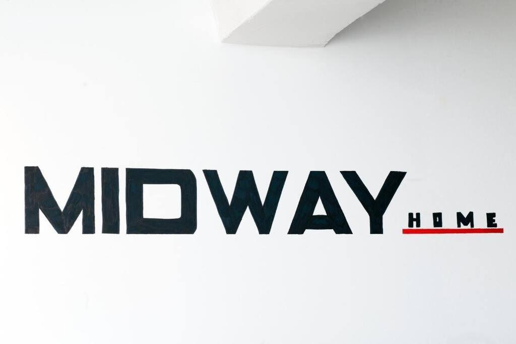 Midway Home, Nel Centro Storico Di Genova Exteriör bild